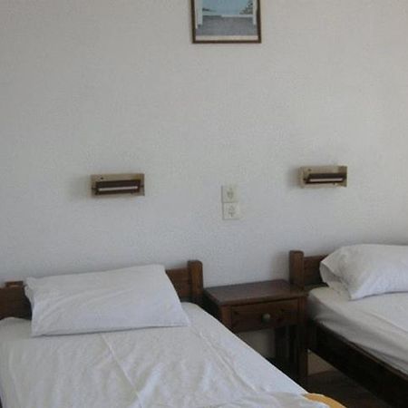 Efrosyni Apartments Ajía Marína Kültér fotó