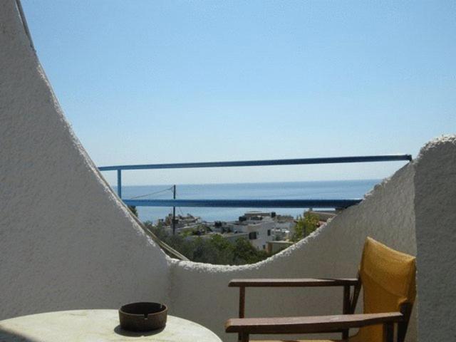 Efrosyni Apartments Ajía Marína Kültér fotó
